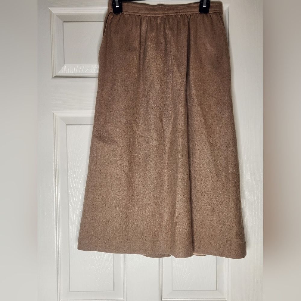 Vtg Evan Picone 10 Tan 100% Pure WOOL Pockets Lined Zipper Women’s Midi Skirt